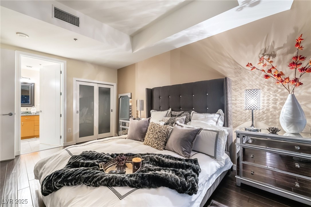 4525 Dean Martin Drive 1103 Las Vegas NV 89103