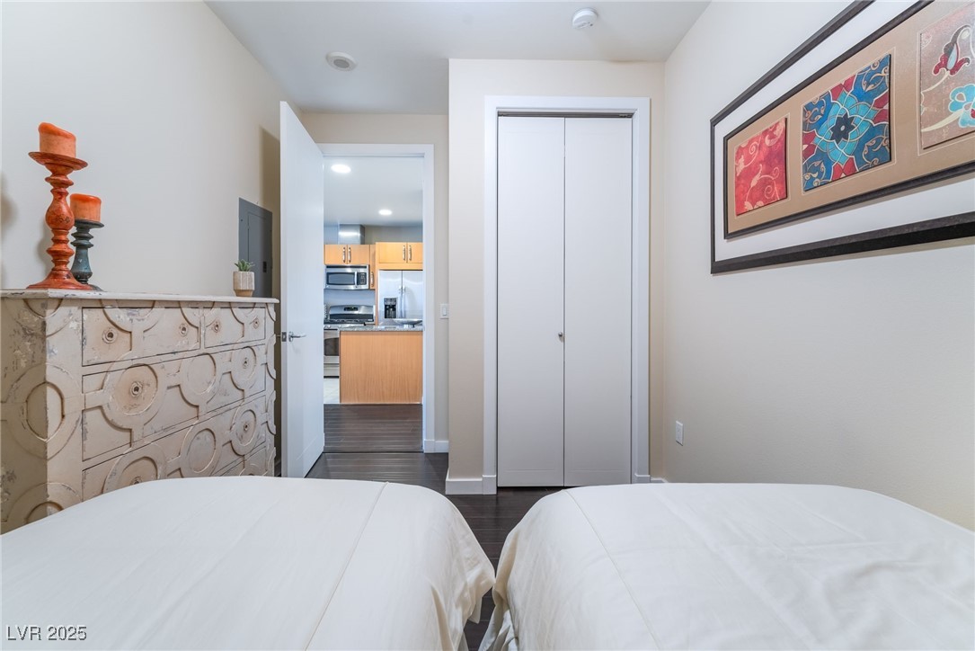 4525 Dean Martin Drive 1103 Las Vegas NV 89103