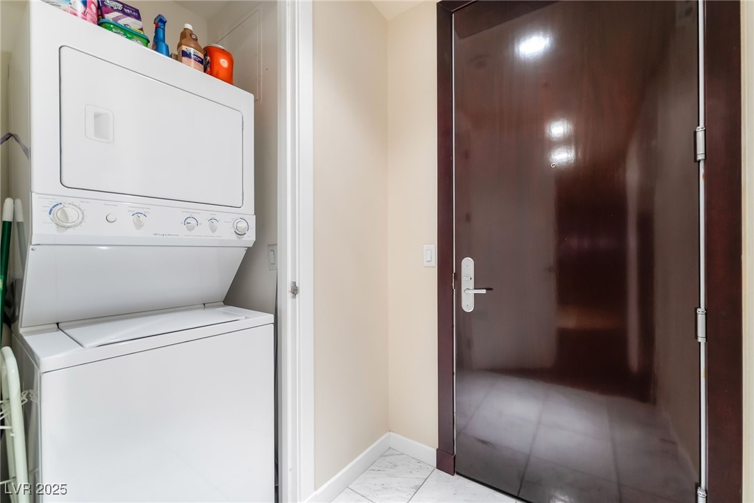 4525 Dean Martin Drive 1103 Las Vegas NV 89103
