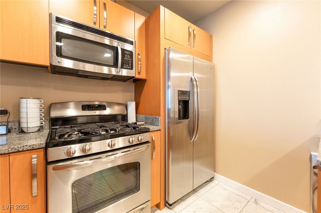 4525 Dean Martin Drive 1103 Las Vegas NV 89103