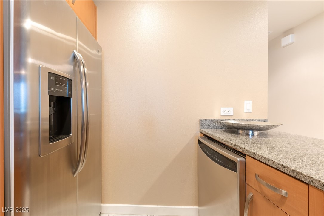 4525 Dean Martin Drive 1103 Las Vegas NV 89103