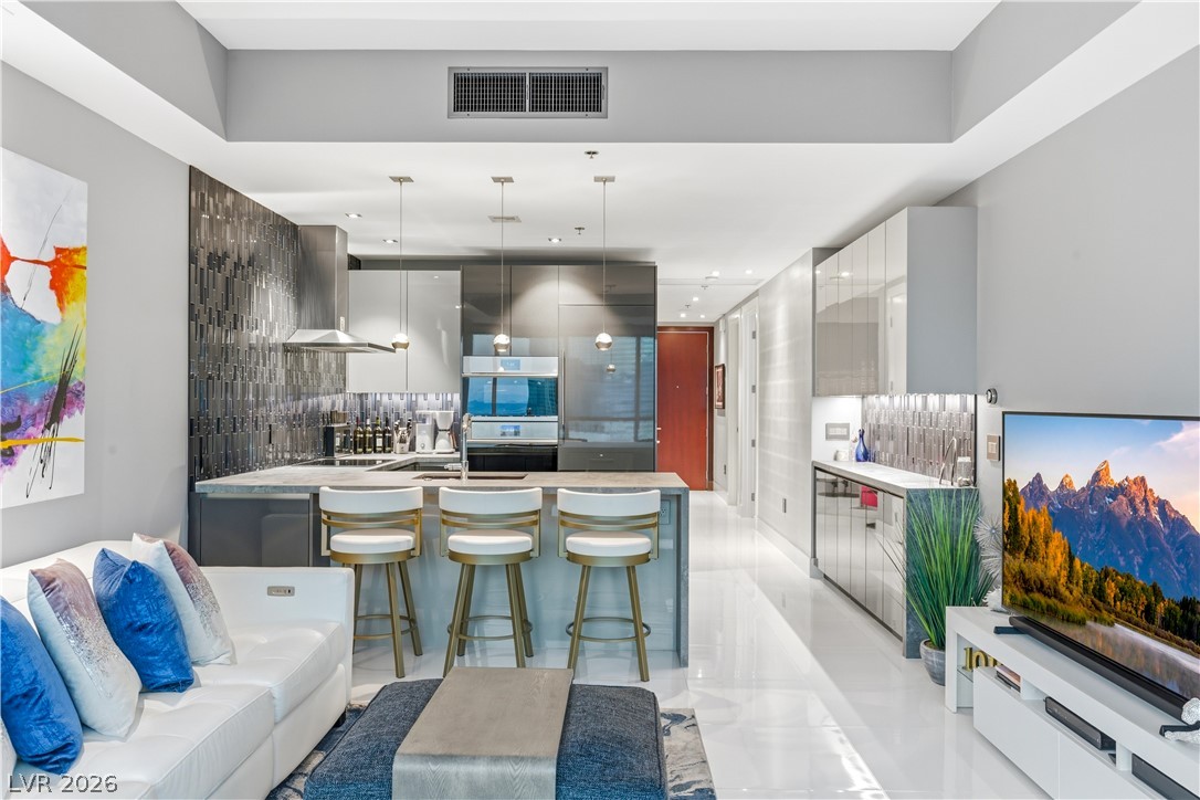 4575 Dean Martin Drive 1805 Las Vegas NV 89103