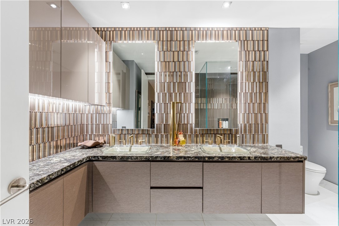 4575 Dean Martin Drive 1805 Las Vegas NV 89103