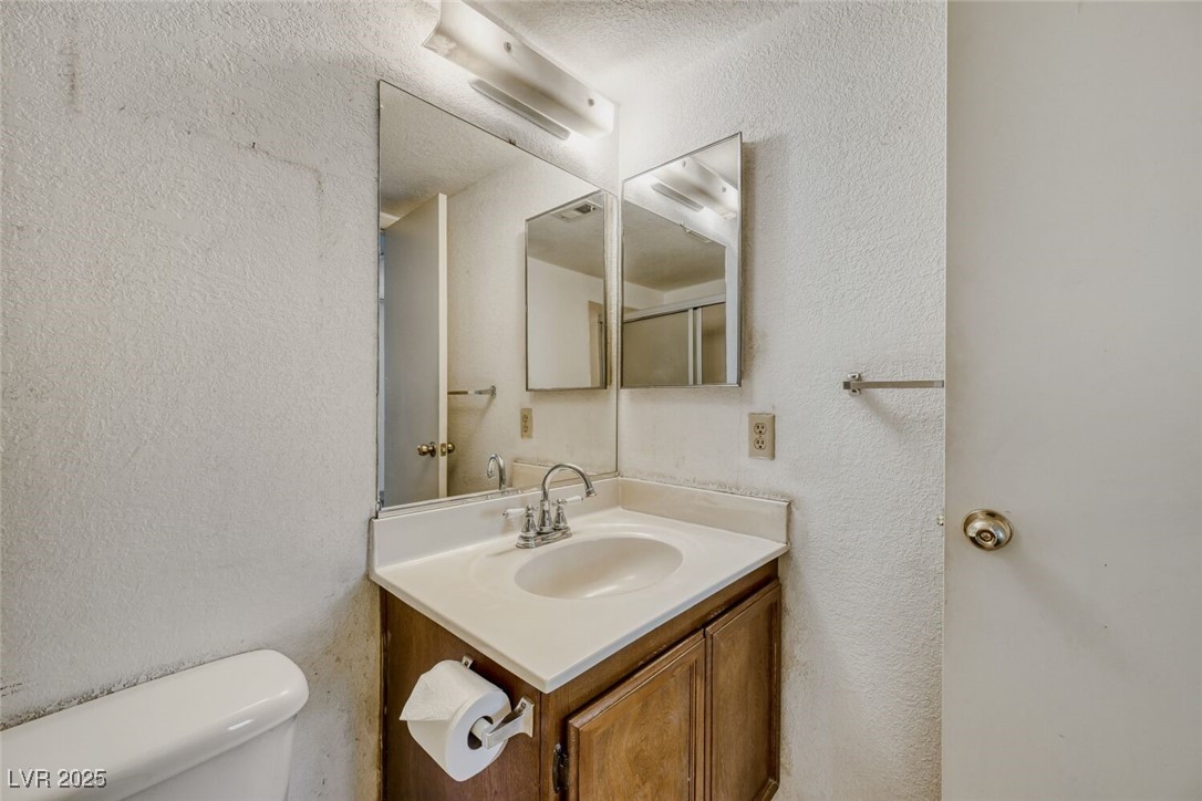 1017 Falconhead Lane 102 Las Vegas NV 89128
