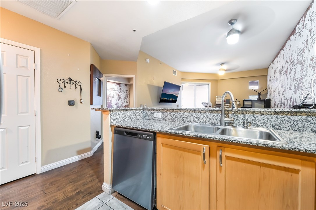 35 East Agate Avenue 201 Las Vegas NV 89123
