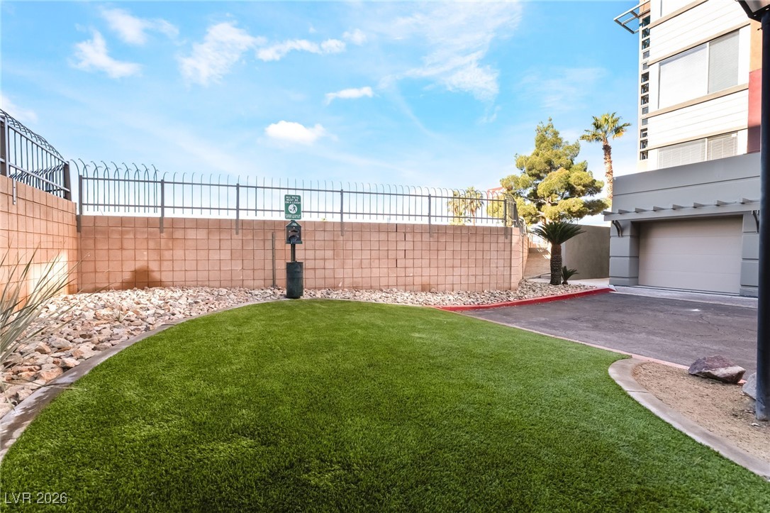 35 East Agate Avenue 201 Las Vegas NV 89123