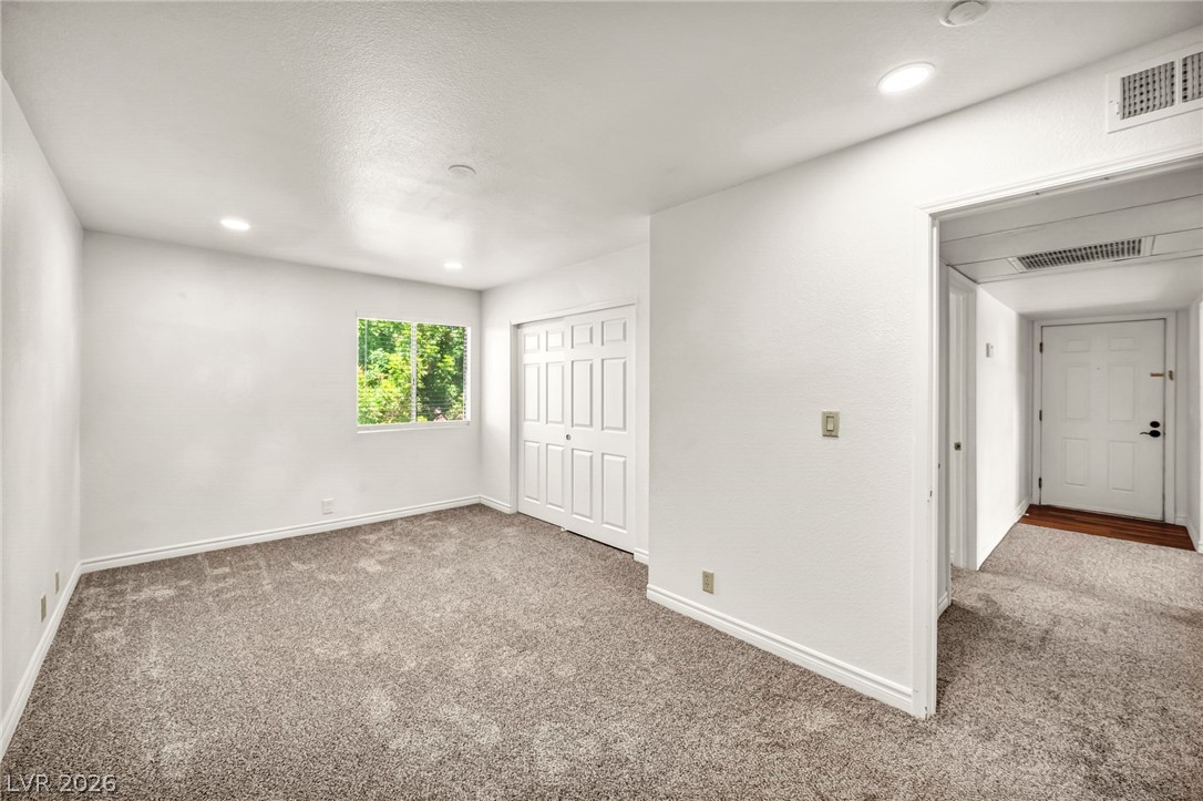 5140 Indian River Drive 306 Las Vegas NV 89103