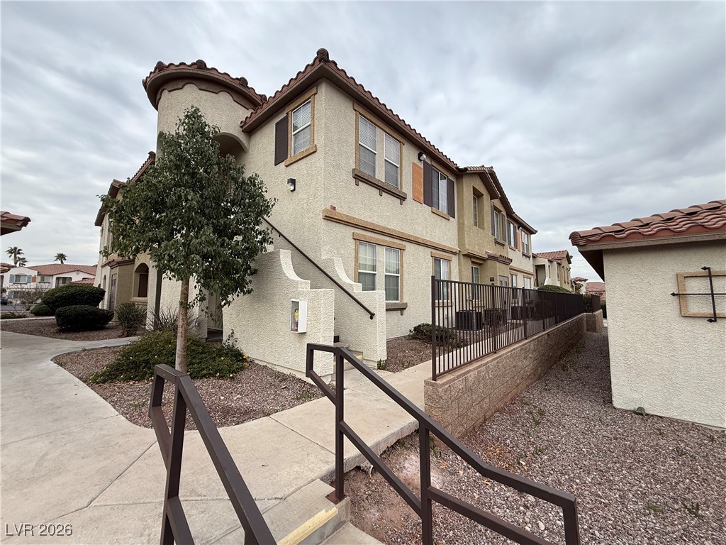 50 Aura De Blanco Street 11104 Henderson NV 89074