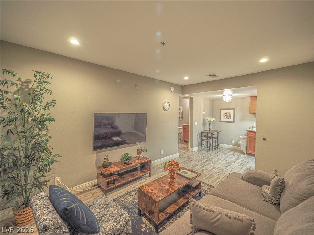 4200 South Valley View 1085 Las Vegas NV 89103