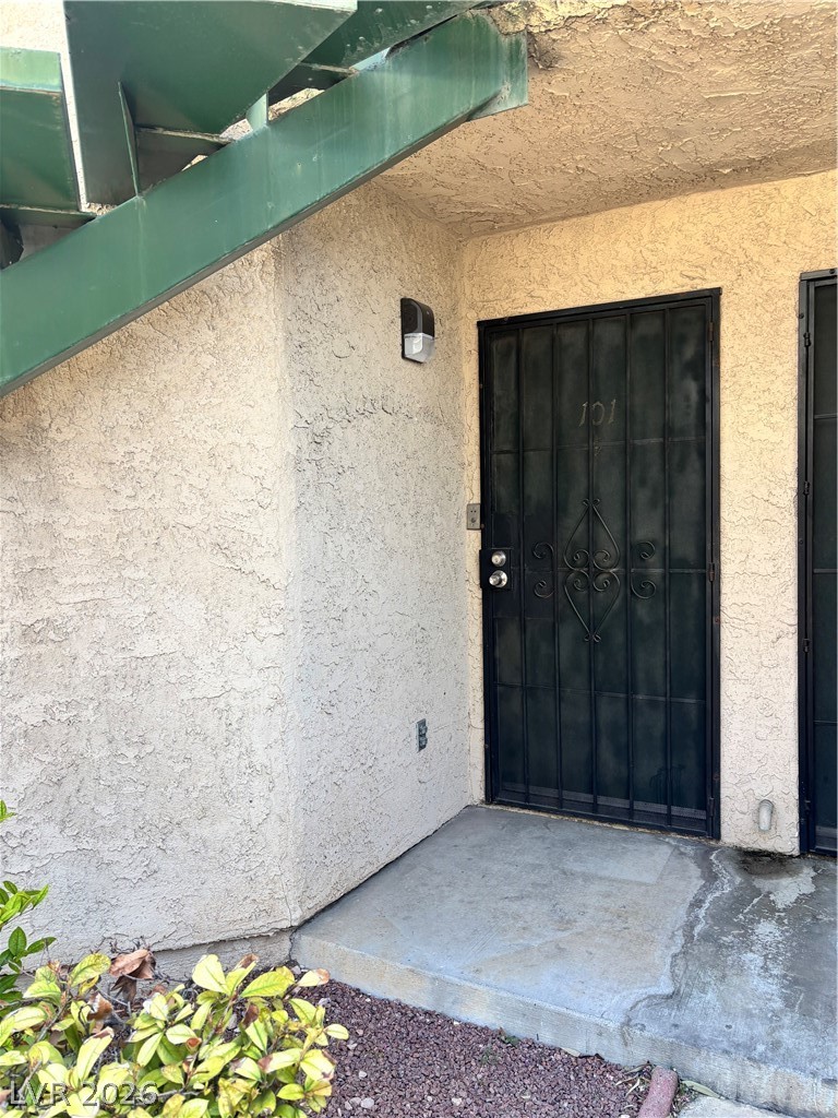 470 Elm Drive 101 Las Vegas NV 89169