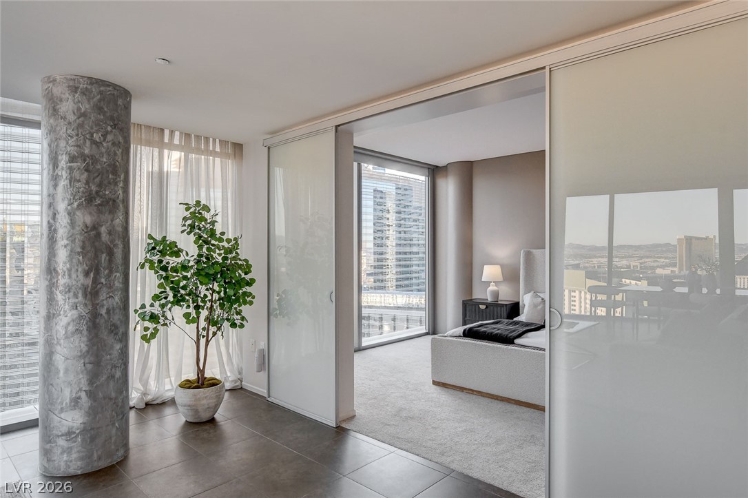 3726 Las Vegas Boulevard 3404 Las Vegas NV 89158