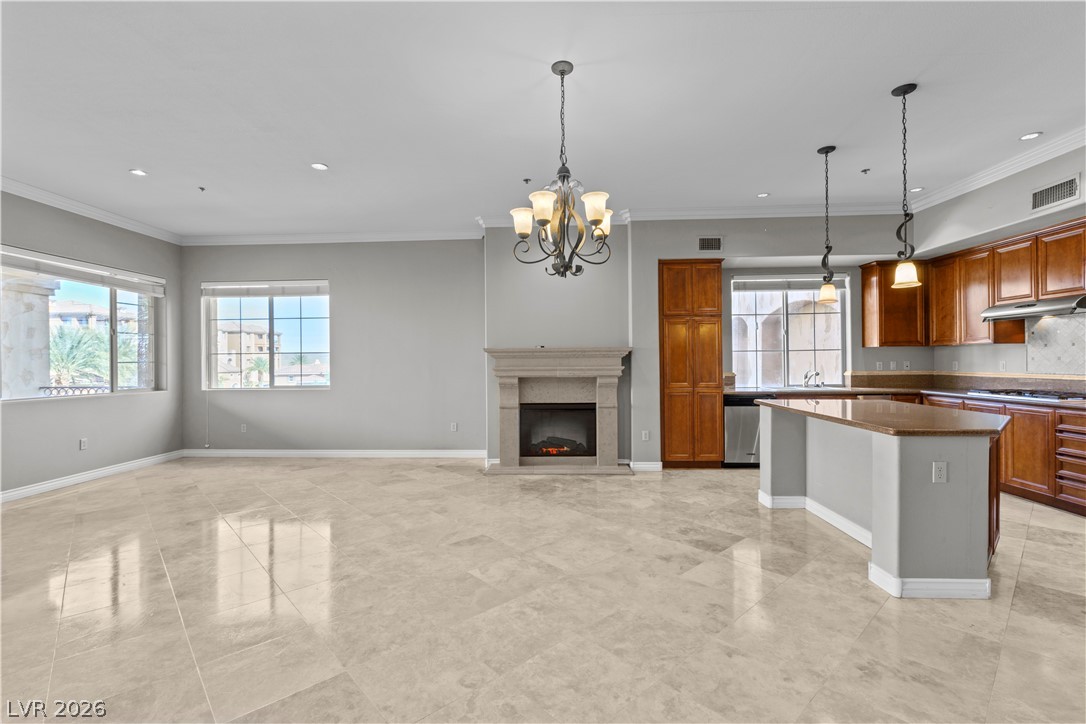 15 Via Mantova 208 Henderson NV 89011