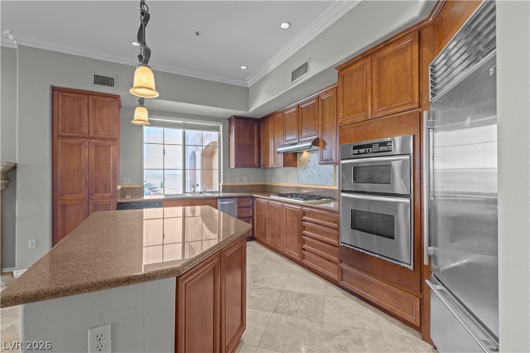 15 Via Mantova 208 Henderson NV 89011