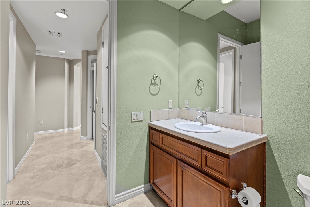 15 Via Mantova 208 Henderson NV 89011
