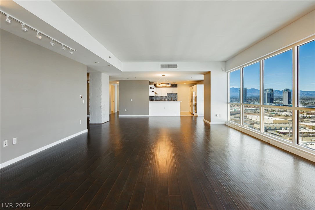 4575 Dean Martin Drive 2312 Las Vegas NV 89103