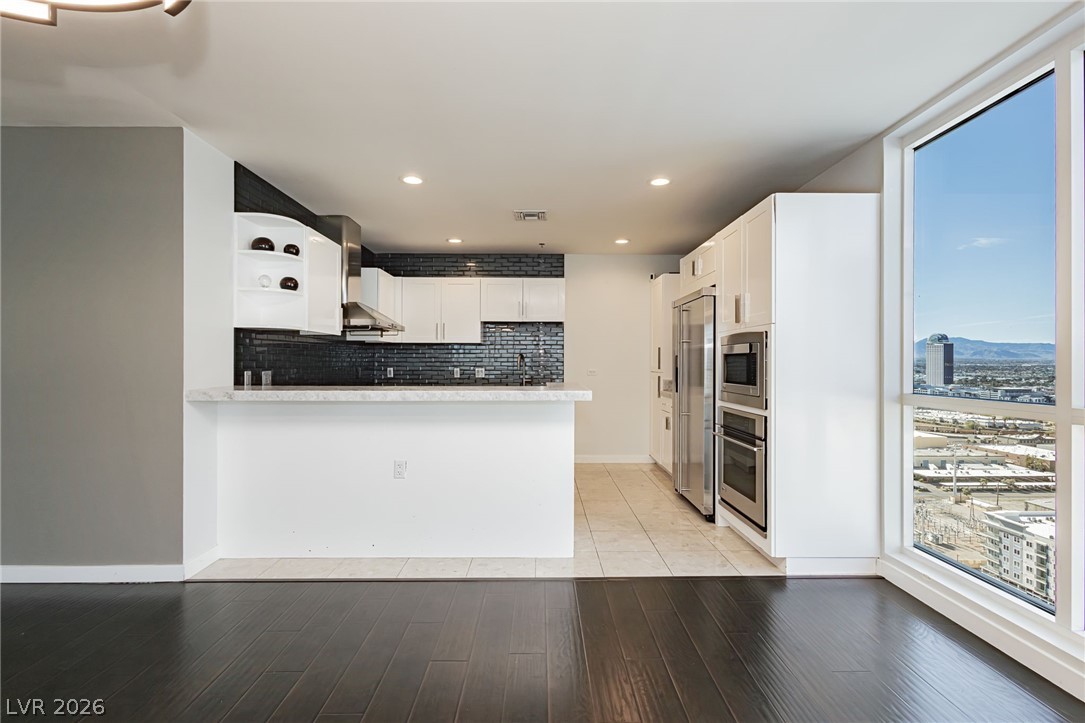 4575 Dean Martin Drive 2312 Las Vegas NV 89103
