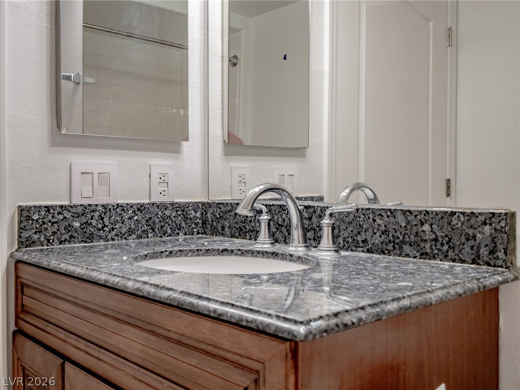 6809 Cobre Azul Avenue 101 Las Vegas NV 89108