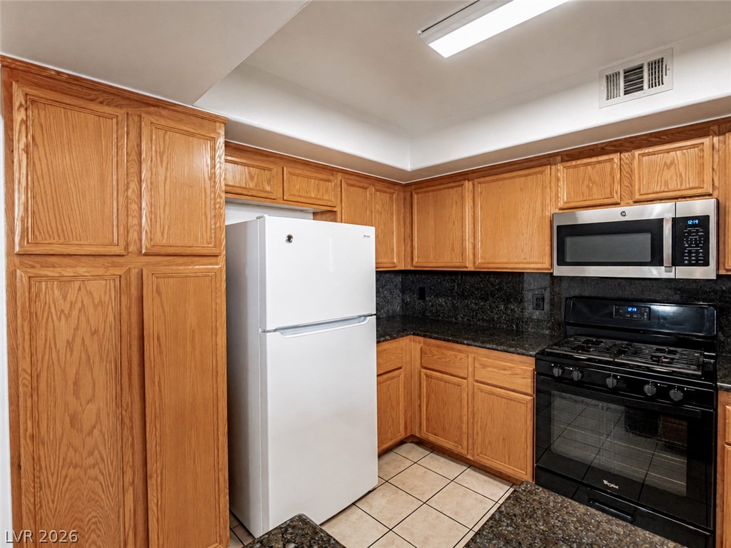 6809 Cobre Azul Avenue 101 Las Vegas NV 89108