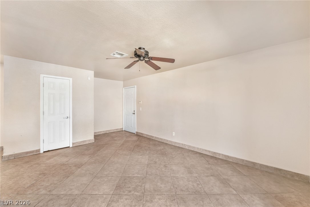 2606 South Durango Drive 223 Las Vegas NV 89117