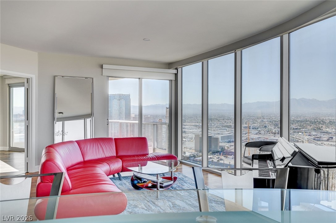 222 Karen Avenue 3508 Las Vegas NV 89109