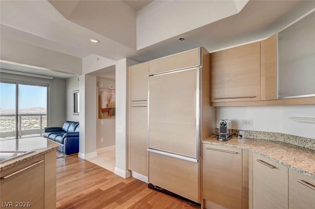 222 Karen Avenue 3508 Las Vegas NV 89109