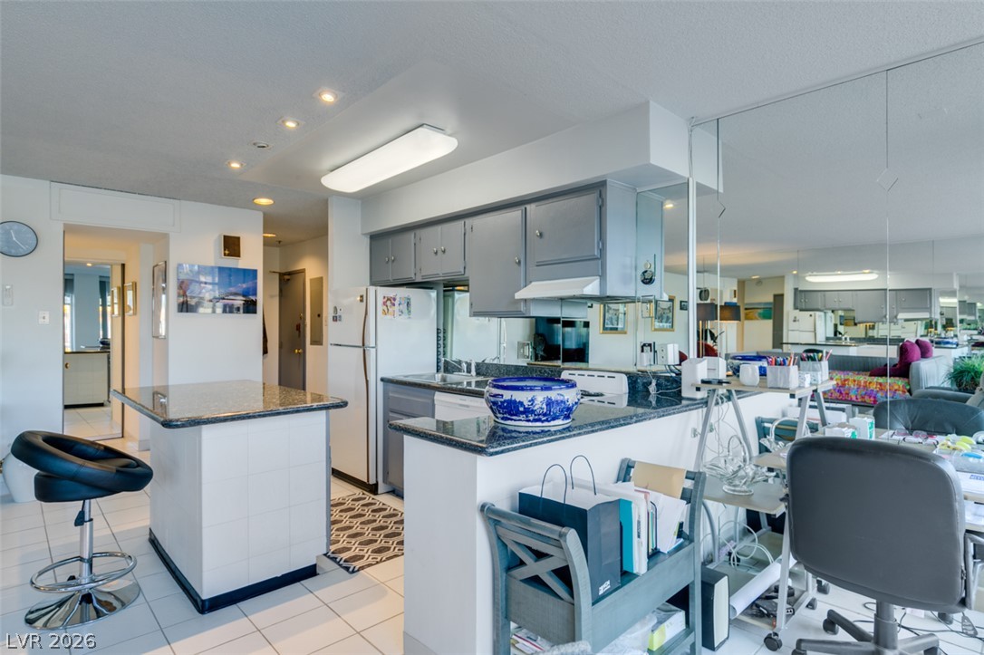 3111 Bel Air Drive 206 Las Vegas NV 89109