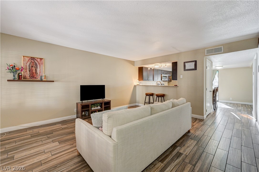 2080 Karen Avenue 20 Las Vegas NV 89169