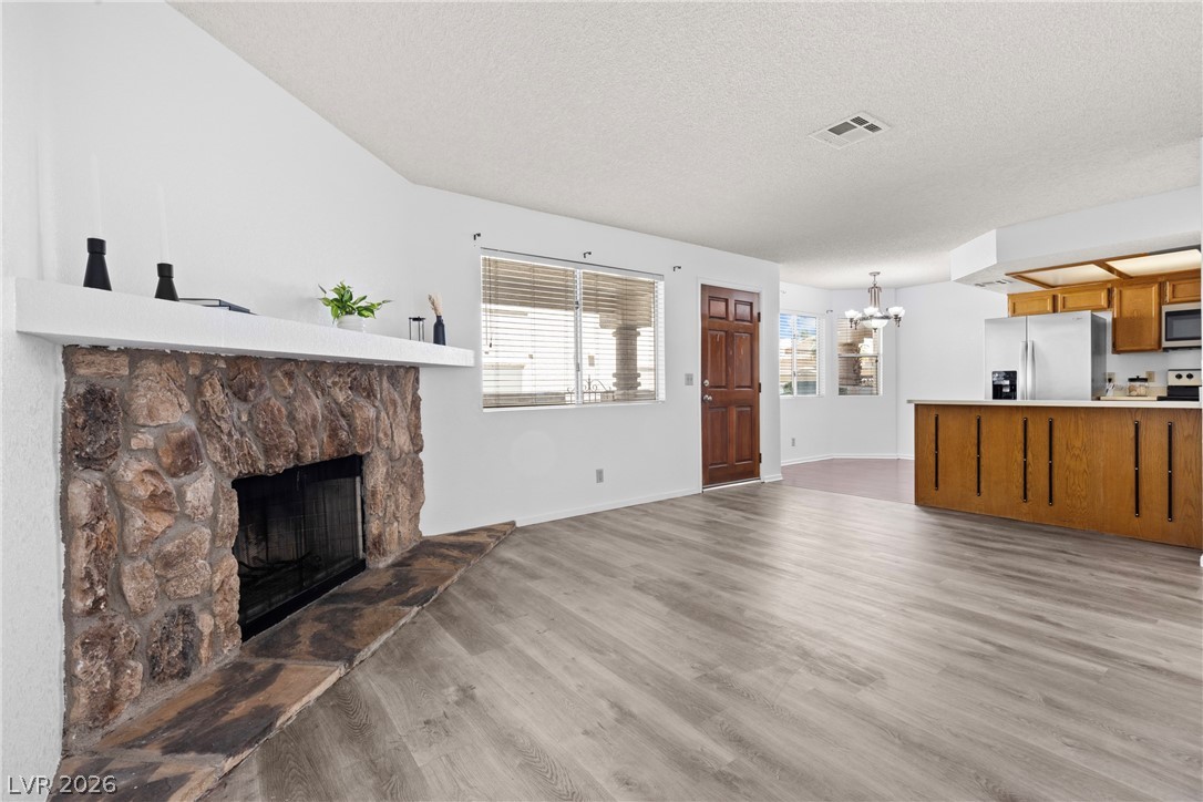 925 Falconhead Lane 101 Las Vegas NV 89128