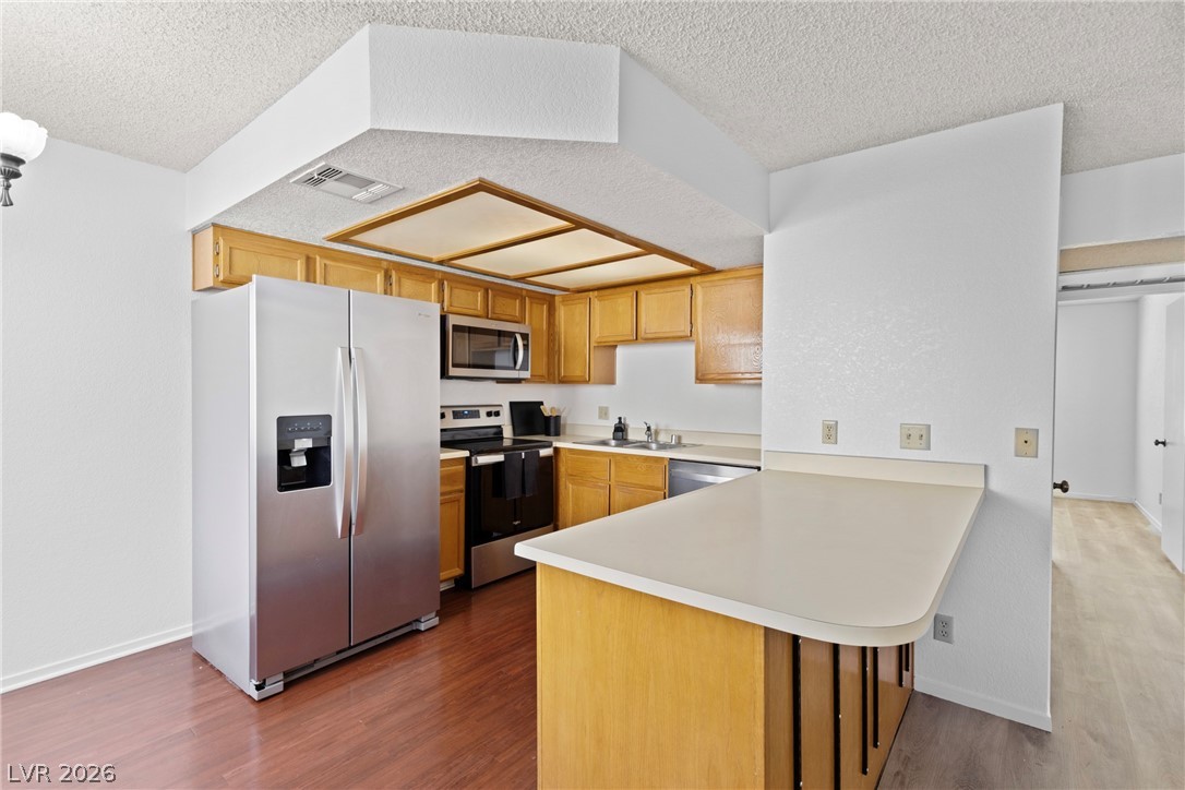 925 Falconhead Lane 101 Las Vegas NV 89128