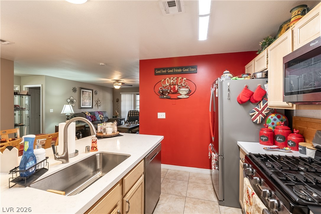 8452 Boseck Drive 123 Las Vegas NV 89145