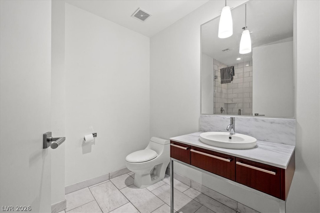 4471 Dean Martin Drive 505 Las Vegas NV 89103