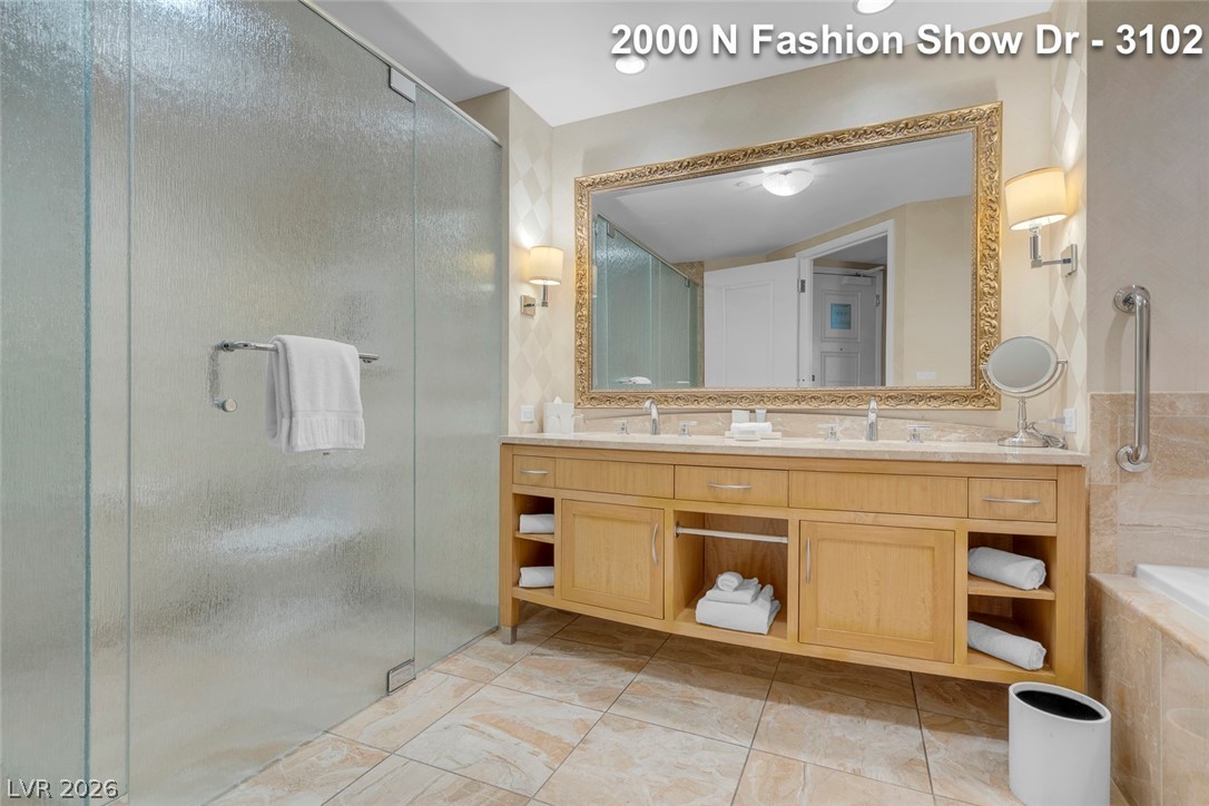 2000 North Fashion Show Drive 3102 Las Vegas NV 89109