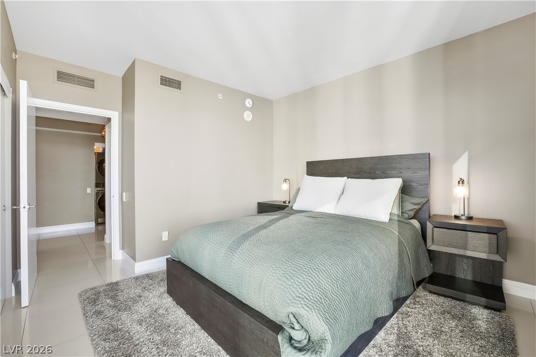 222 Karen Avenue 2607 Las Vegas NV 89109