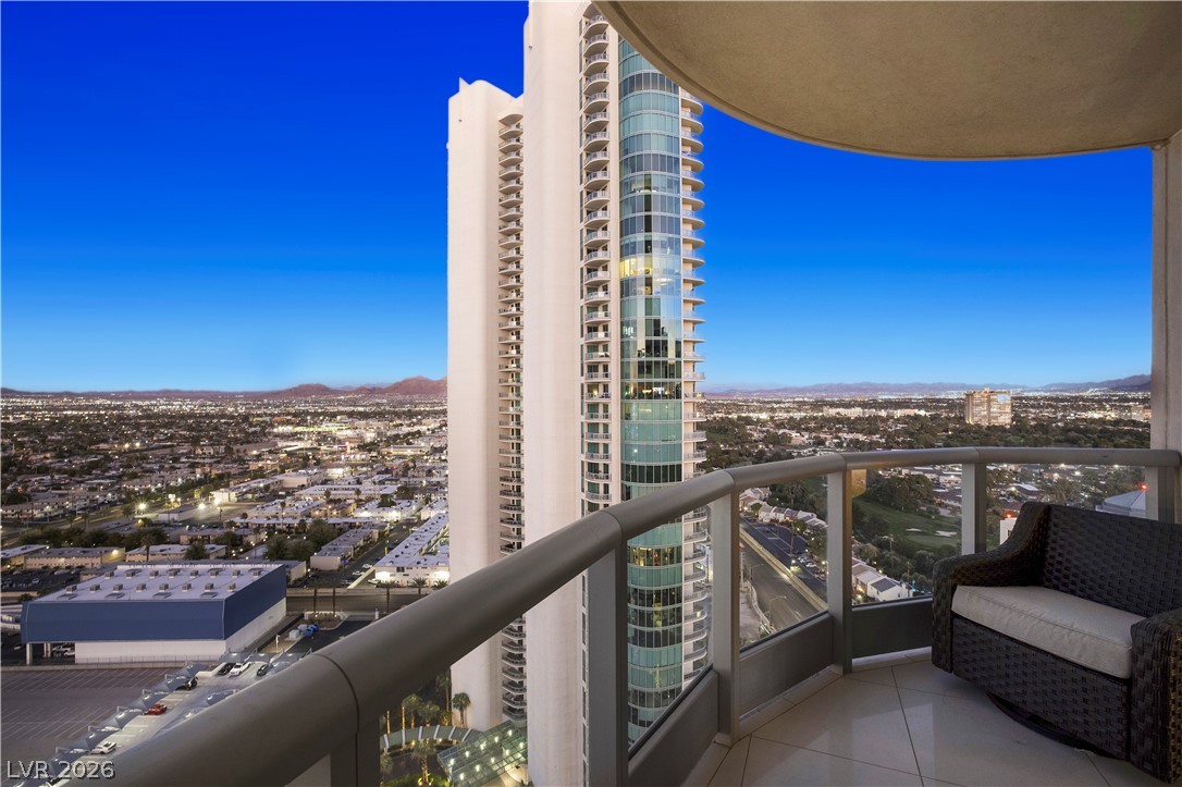 222 Karen Avenue 2607 Las Vegas NV 89109