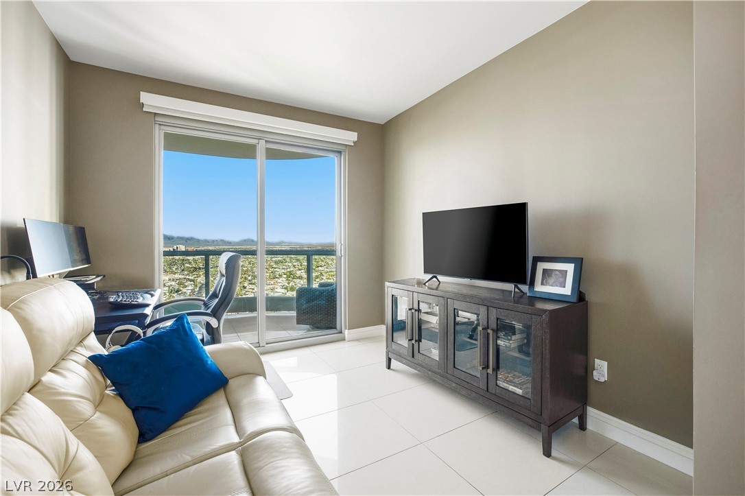 222 Karen Avenue 2607 Las Vegas NV 89109