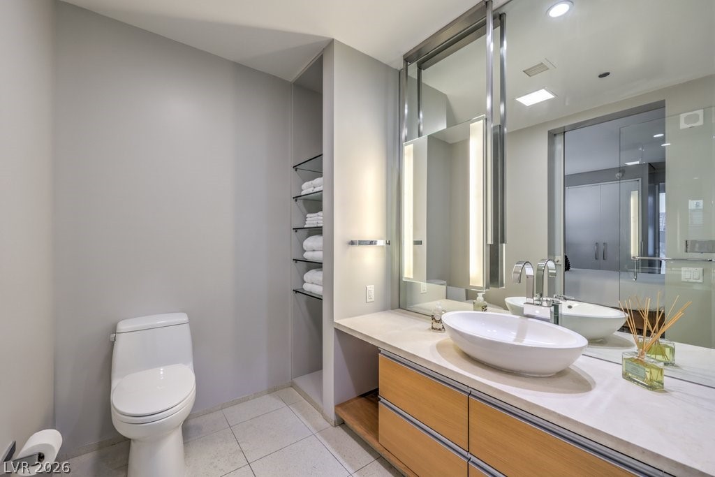 3726 Las Vegas Boulevard 701 Las Vegas NV 89158