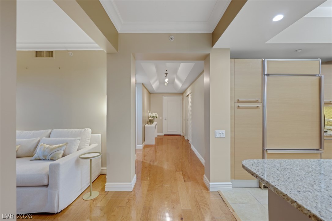 322 Karen Avenue 708 Las Vegas NV 89109