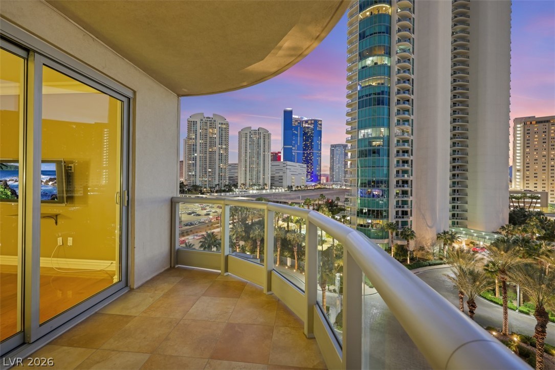 322 Karen Avenue 708 Las Vegas NV 89109
