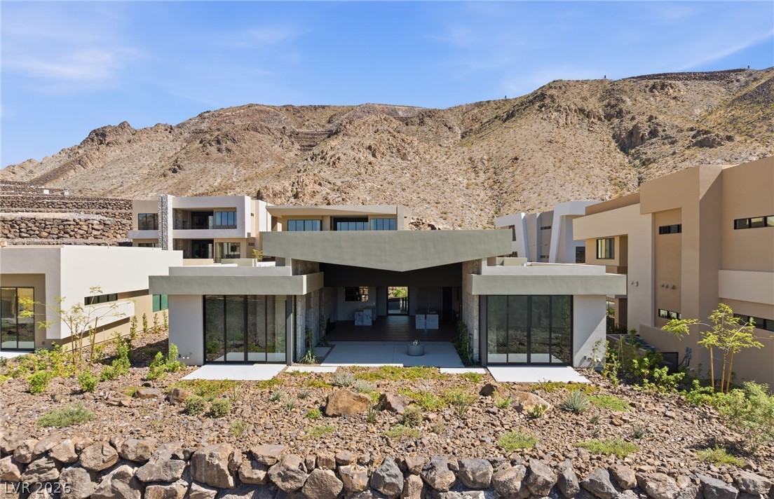 6 Kaya Canyon Way 14 Henderson NV 89012