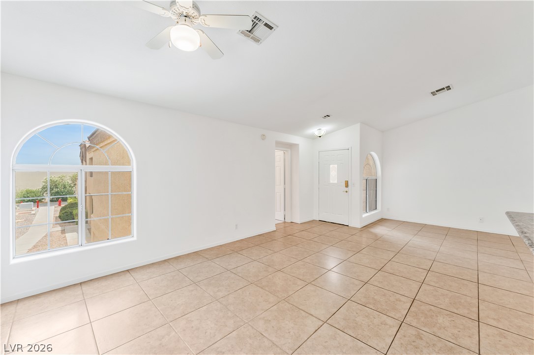 3636 Angela Robin Street 206 Las Vegas NV 89129