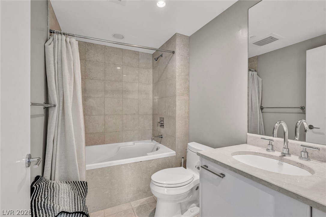 322 Karen Avenue 2007 Las Vegas NV 89109
