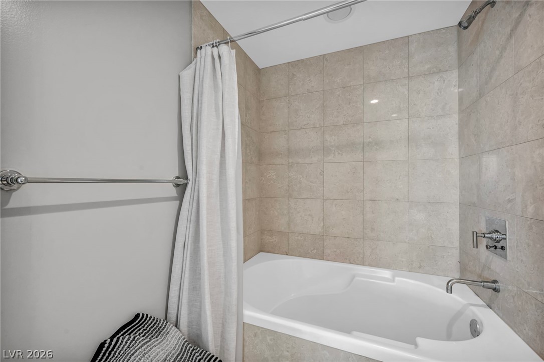 322 Karen Avenue 2007 Las Vegas NV 89109