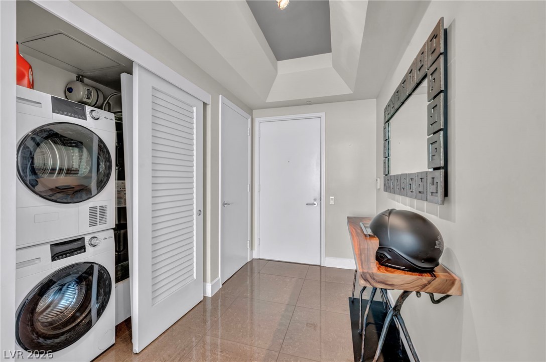 322 Karen Avenue 2007 Las Vegas NV 89109