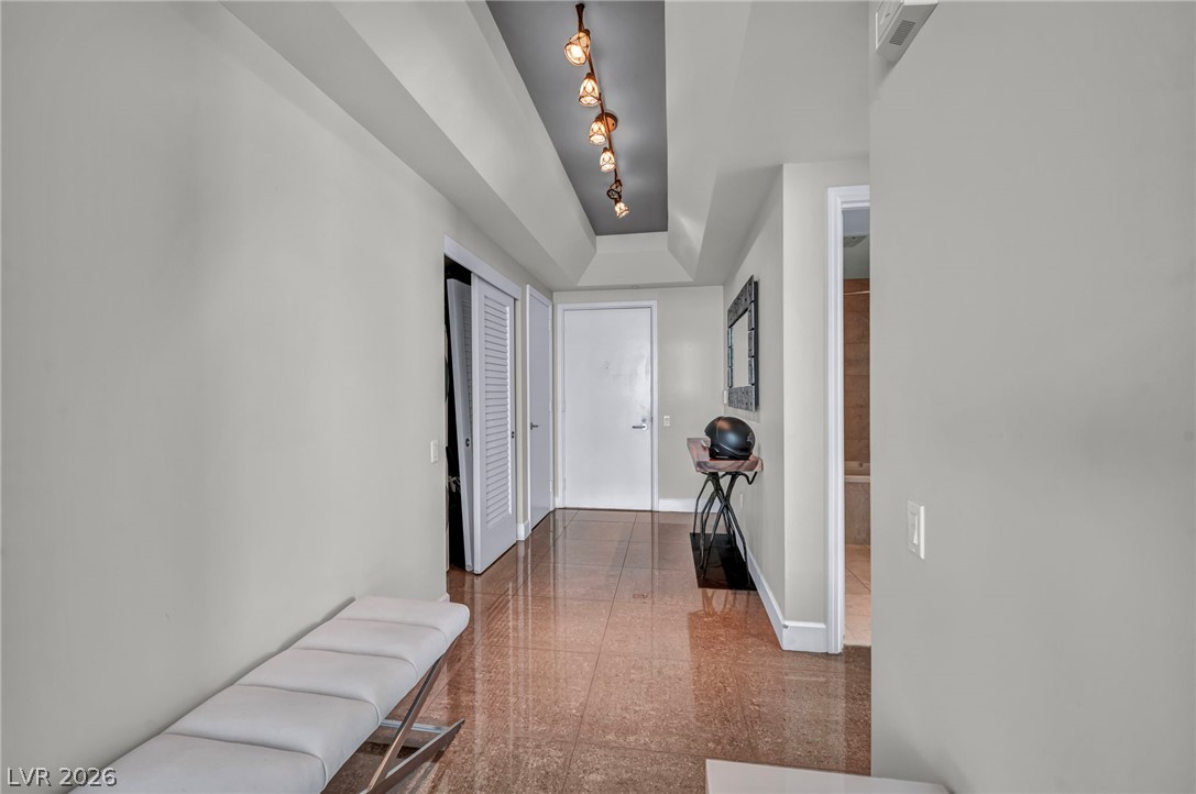 322 Karen Avenue 2007 Las Vegas NV 89109