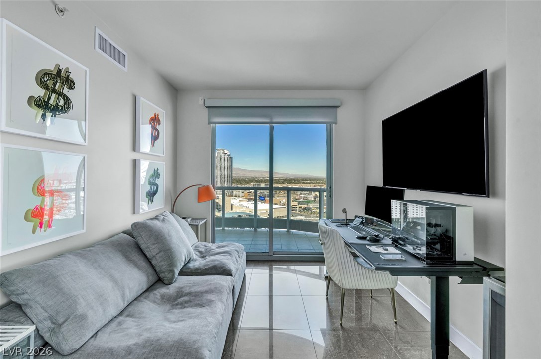 322 Karen Avenue 2007 Las Vegas NV 89109