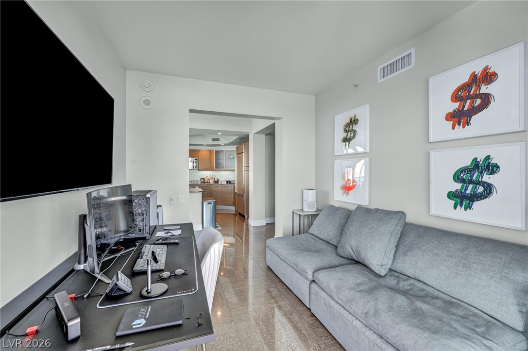 322 Karen Avenue 2007 Las Vegas NV 89109