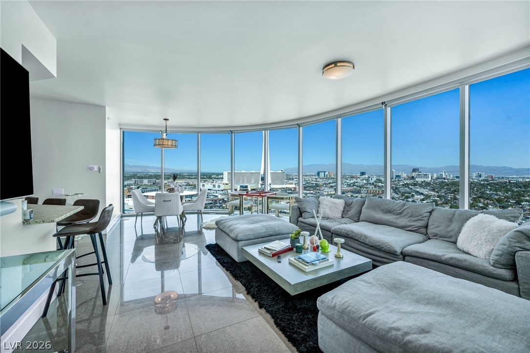 322 Karen Avenue 2007 Las Vegas NV 89109
