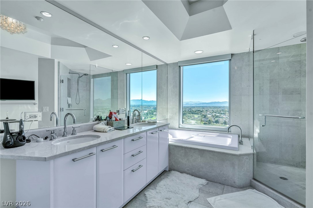 322 Karen Avenue 2007 Las Vegas NV 89109