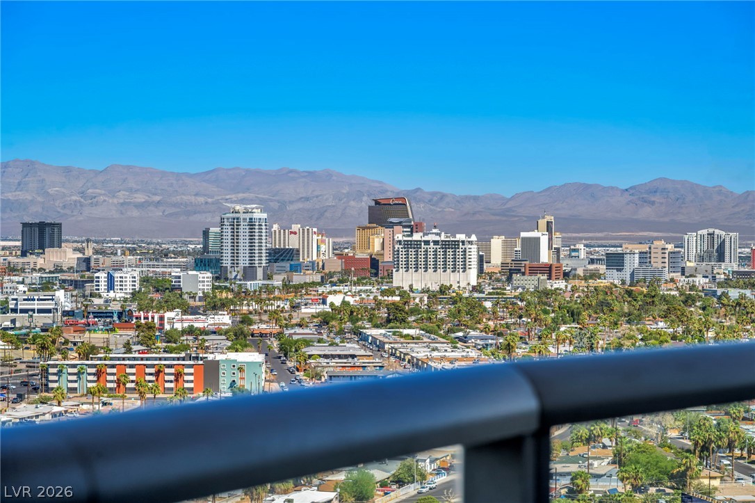 322 Karen Avenue 2007 Las Vegas NV 89109