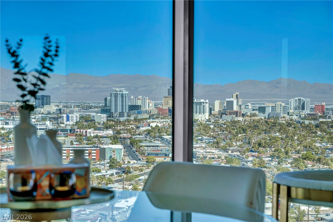 322 Karen Avenue 2007 Las Vegas NV 89109
